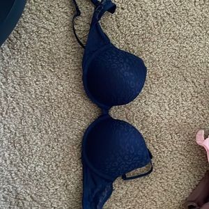 Brand new bra never worn
